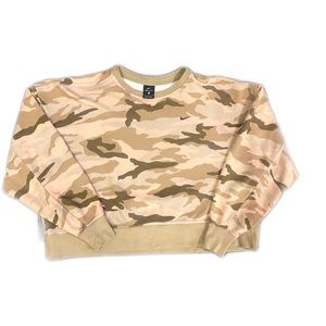 Nike Women's Dri-Fit Get Fit Camo Training Crew Top DJ0761-082 Size L